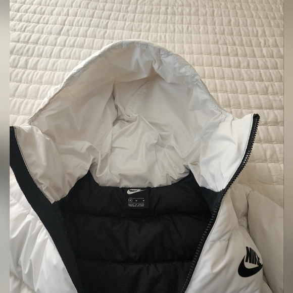 Nike Colorblock Puffer Jacket - Picture 4 of 13